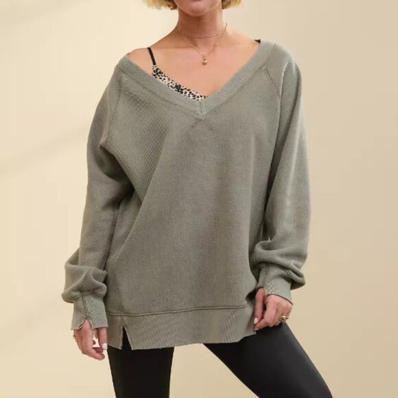 Aerie Heather Over Sized Gray V-Neck Sweater size L - Picture 1 of 11